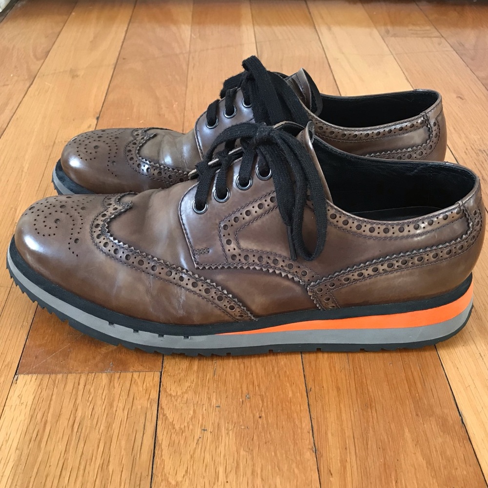PRADA Men’s Brown Patent Leather Sneakers